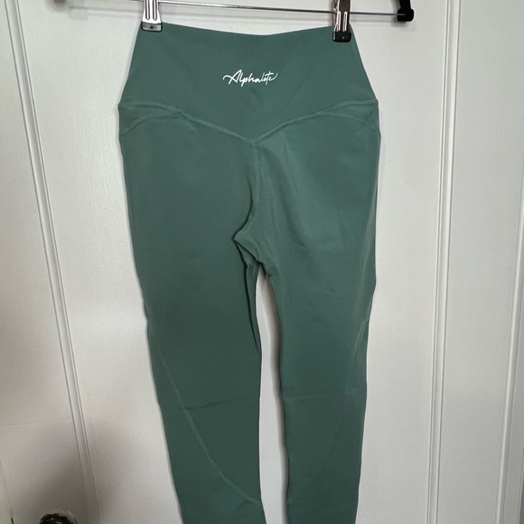 Alphalete Other - Surface path leggings sage